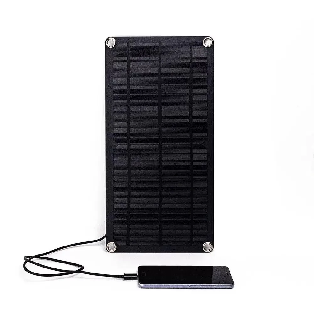 chargeur-de-batterie-solaire-533.jpg - Mon equipement militaire