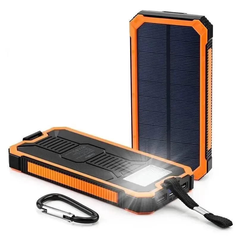 chargeur-solaire-pour-smartphone-652.jpg - Mon equipement militaire