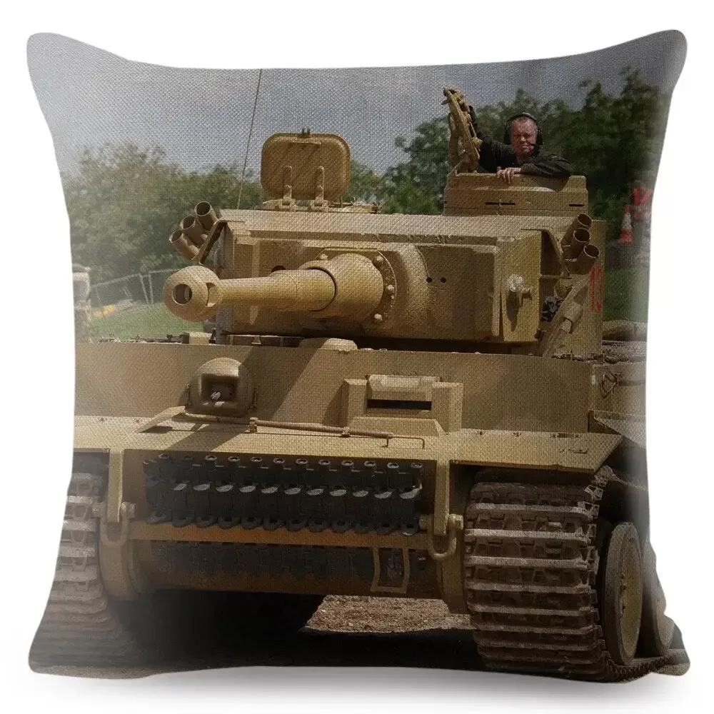 coussin-militaire-decor-arme-de-guerre-494.jpg - Mon equipement militaire