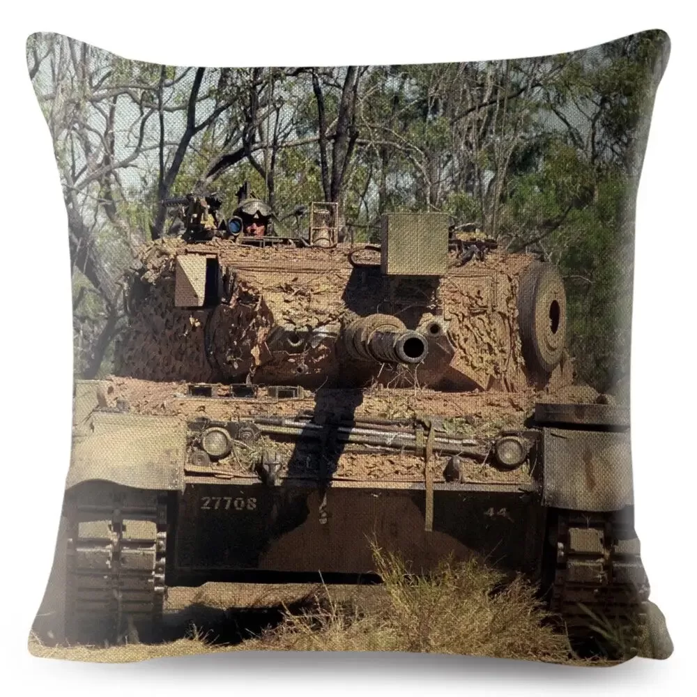 coussin-militaire-decor-arme-de-guerre-617.jpg - Mon equipement militaire