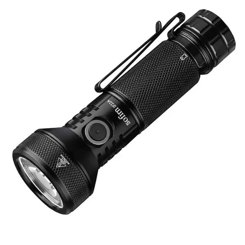 puissante-lampe-torche-682.jpg - Mon equipement militaire