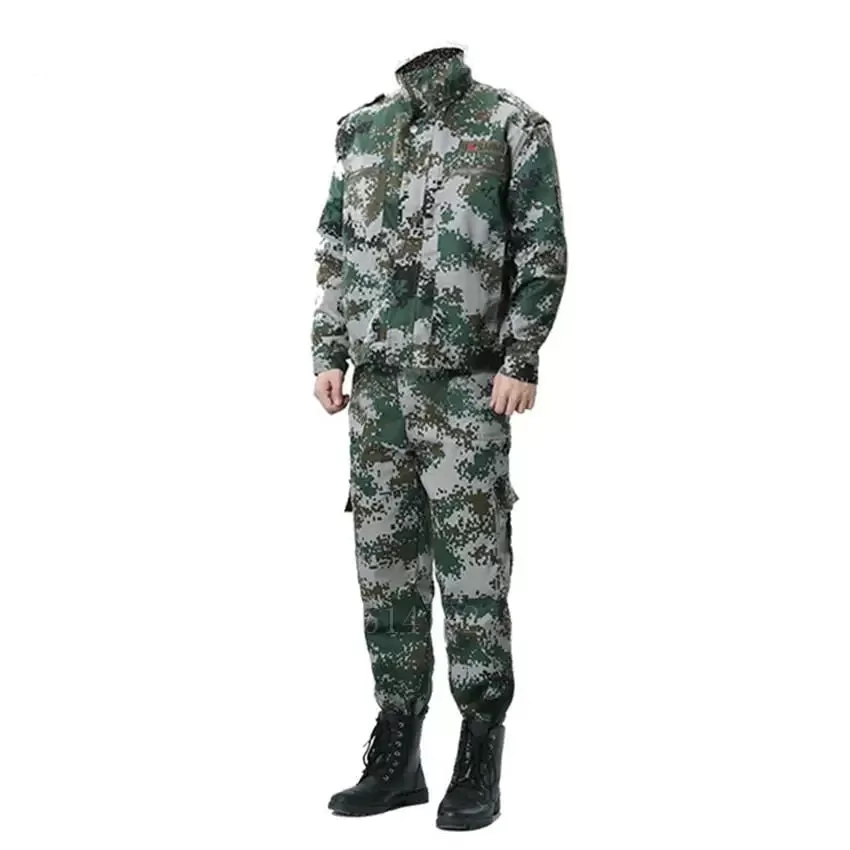 Treillis vêtement militaire